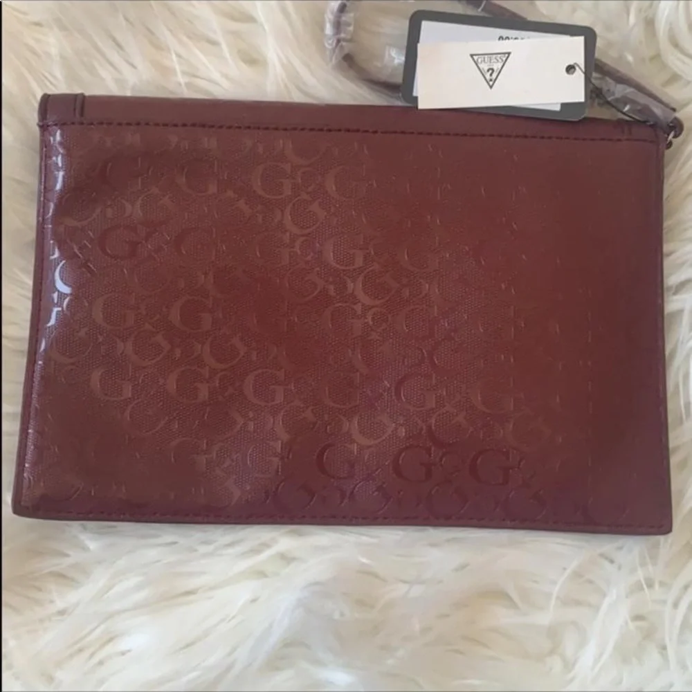 Guess nwt burgundy